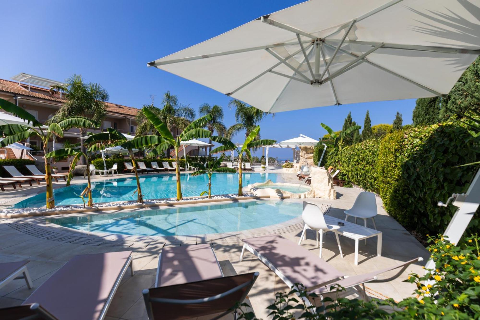 L' Arcobaleno Resort Ricadi Exterior foto